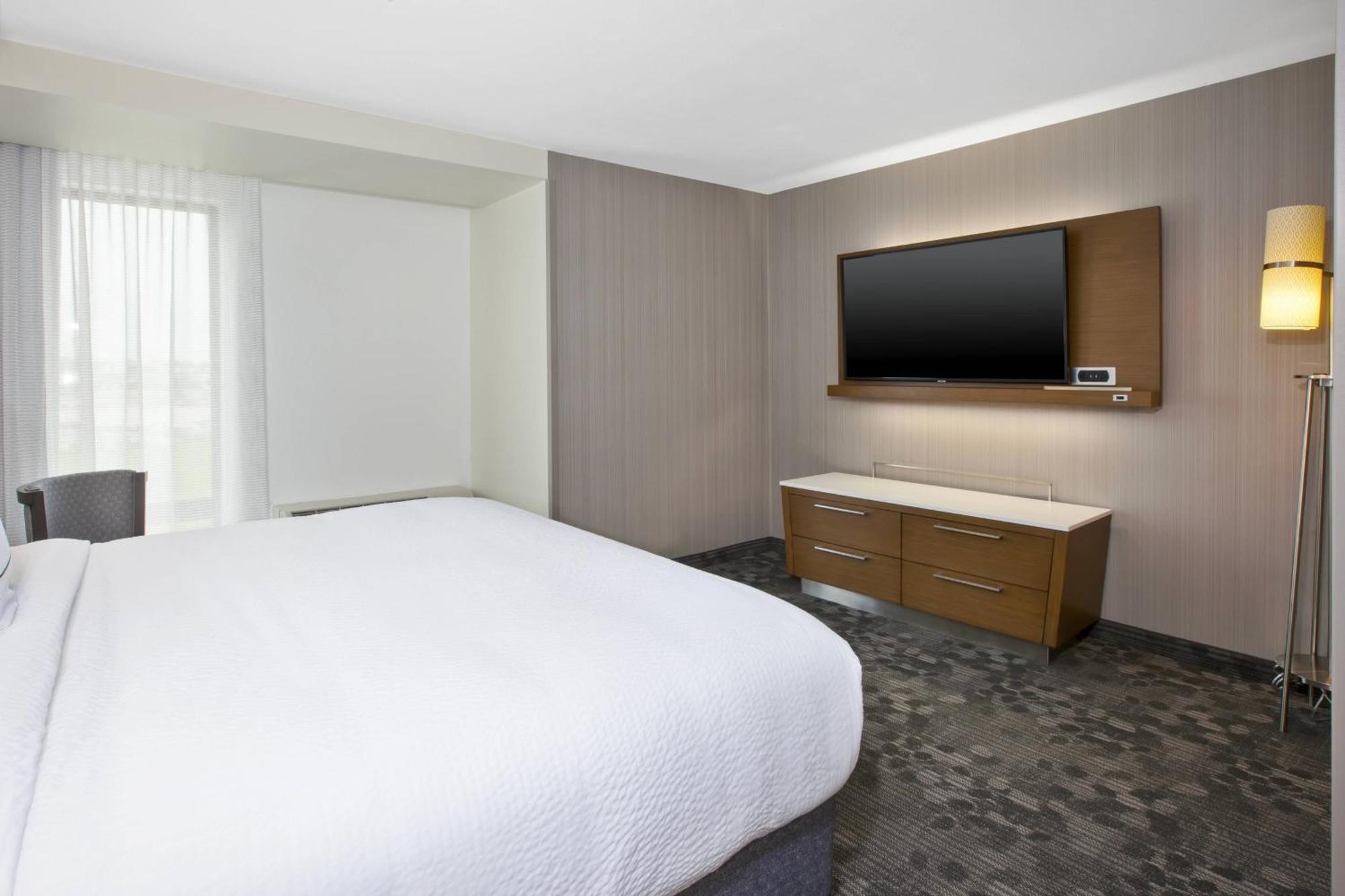 Hotel Courtyard By Marriott St. Joseph-Benton Harbor Zewnętrze zdjęcie