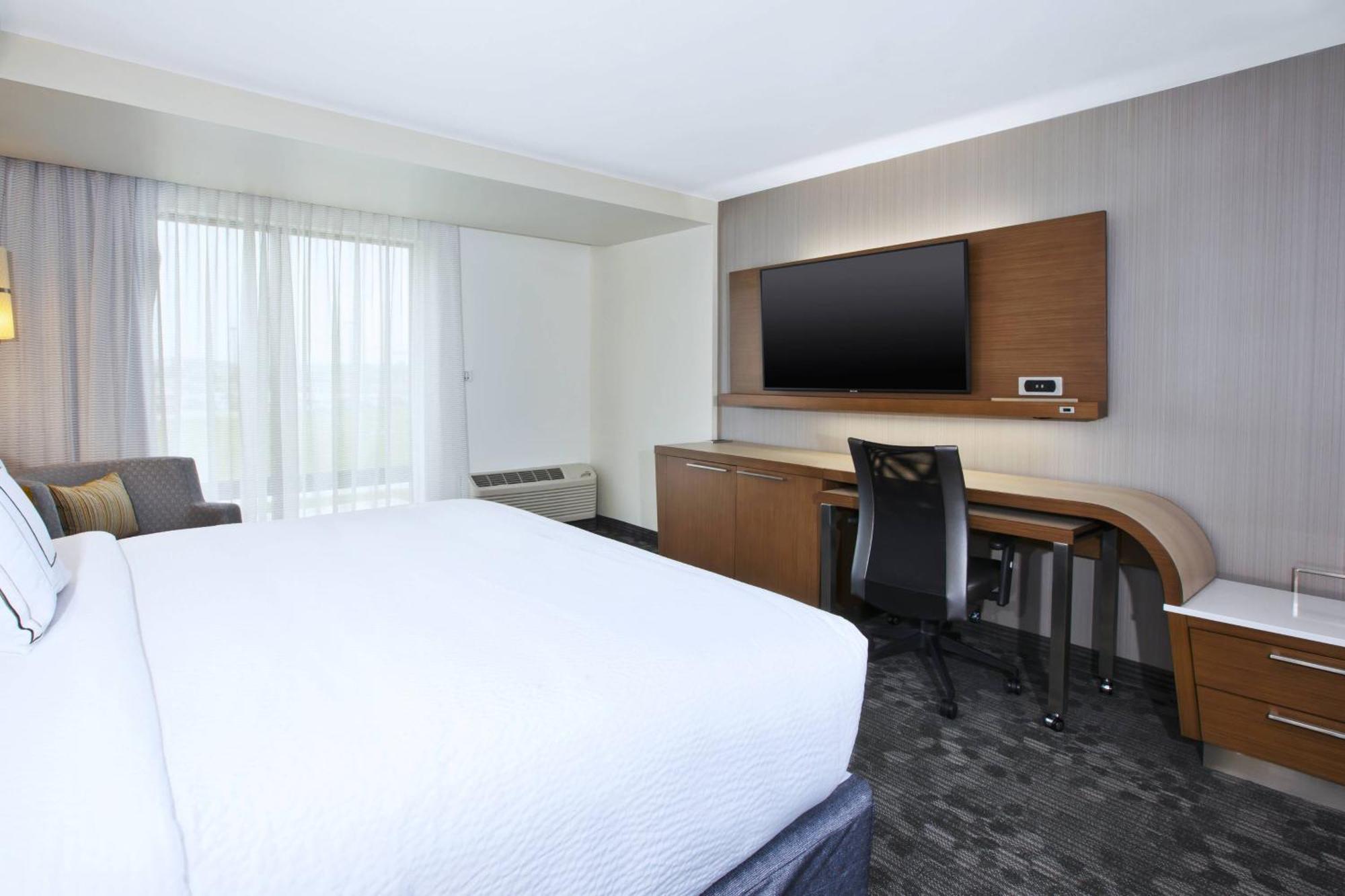 Hotel Courtyard By Marriott St. Joseph-Benton Harbor Zewnętrze zdjęcie