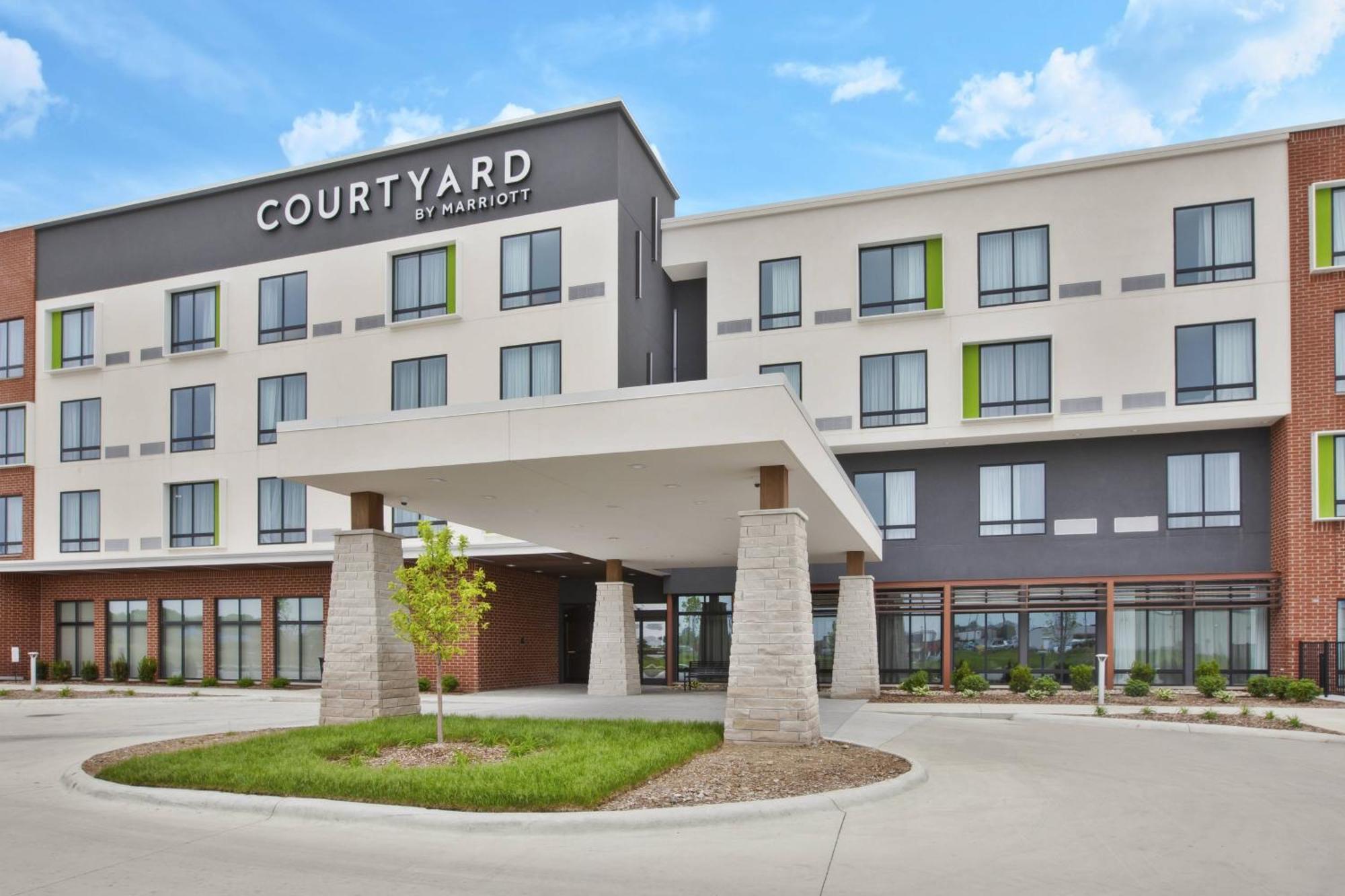 Hotel Courtyard By Marriott St. Joseph-Benton Harbor Zewnętrze zdjęcie